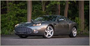 Immagine 1/45 di Aston Martin DB 7 Zagato (2004)