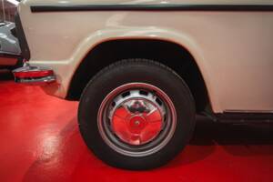Afbeelding 16/16 van Renault R 6 GTL (1980)
