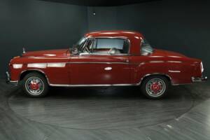 Imagen 3/50 de Mercedes-Benz 220 S (1957)