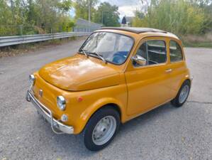 Image 1/33 of FIAT 500 L (1970)