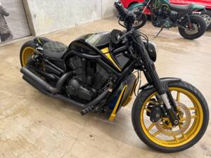 Immagine 5/11 di Harley-Davidson VRSCF V-Road Muscle (2013)