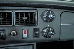 Imagen 21/50 de MG MGB GT (1972)