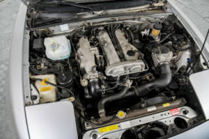 Immagine 38/50 di Mazda MX-5 1.6 (1995)