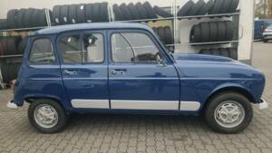 Image 2/53 of Renault R 4 GTL (1986)