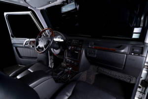 Afbeelding 23/33 van Mercedes-Benz G 55 AMG (lang) (2003)