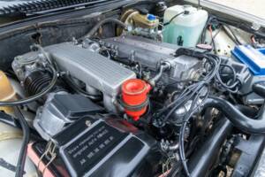 Image 22/50 of Alfa Romeo 75 2.0 Twin Spark (1988)