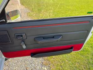 Image 19/21 of Peugeot 205 GTi 1.6 (1989)