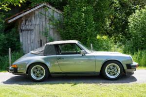 Bild 3/20 von Porsche 911 Carrera 3.2 (1988)