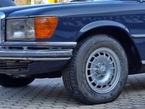 Bild 17/23 von Mercedes-Benz 350 SE (1975)