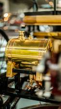 Immagine 8/8 di Benz Patent-Motorcar Number 1 Replica (1885)