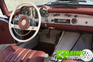 Image 9/10 de Mercedes-Benz 230 SL (1967)