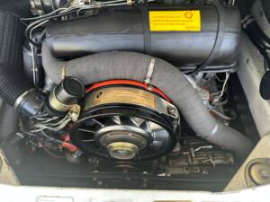 Bild 23/26 von Porsche 911 SC 3.0 (1983)