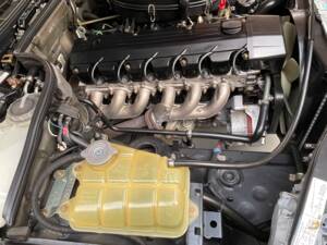 Bild 6/31 von Mercedes-Benz 300 SE (1989)