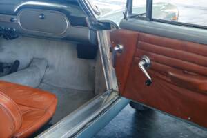 Bild 31/50 von Lancia Flaminia GT 2.5 3C Touring (1963)