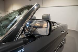 Image 24/32 of Mercedes-Benz 280 SL (1985)