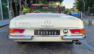 Afbeelding 6/34 van Mercedes-Benz 280 SL (1968)