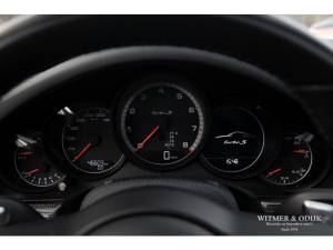 Image 36/42 de Porsche 911 Turbo S (2017)