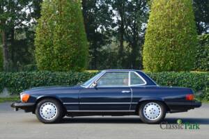 Image 8/50 de Mercedes-Benz 380 SL (1982)