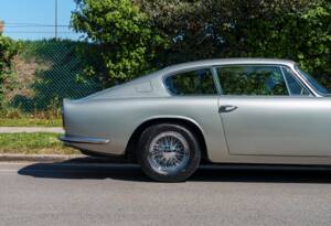 Immagine 10/27 di Aston Martin DB 6 Mk II (1971)