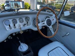 Immagine 16/25 di Daimler SP 250 (1963)