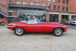 Bild 4/17 von Jaguar E-Type 4.2 (1966)