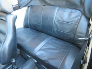 Imagen 11/19 de Volkswagen Escarabajo 1303 (1976)