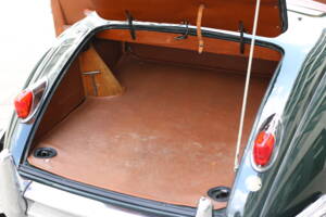 Image 30/31 of Jaguar XK 150 3.4 S OTS (1958)