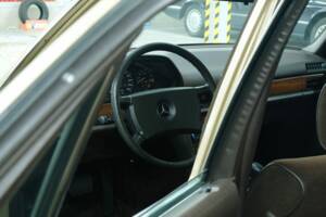 Bild 48/50 von Mercedes-Benz 280 SE (1980)