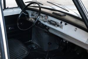 Image 29/50 of BMW 700 LS Luxus (1965)