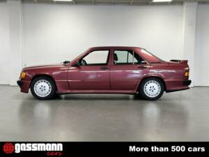 Immagine 3/15 di Mercedes-Benz 190 E 2.5-16 (1991)