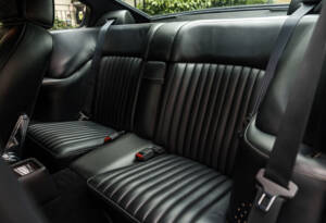 Image 27/32 of Aston Martin V8 Vantage X-Pack (1987)
