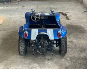 Immagine 6/25 di Volkswagen Meyers Manx Buggy (1964)
