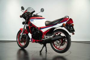 Image 2/41 de Yamaha DUMMY (1985)