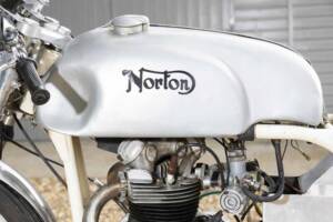 Imagen 12/37 de Norton DUMMY (1960)
