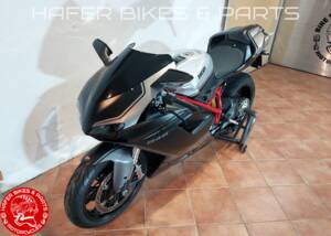 Imagen 8/55 de Ducati DUMMY (2010)