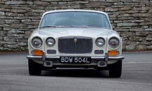 Image 6/50 of Jaguar XJ 6 4.2 (1972)
