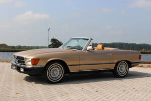 Image 5/26 of Mercedes-Benz 280 SL (1980)