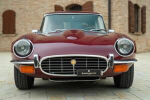 Afbeelding 3/50 van Jaguar E-Type V12 (2+2) (1972)