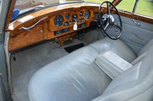 Image 38/50 of Rolls-Royce Silver Cloud II (1961)