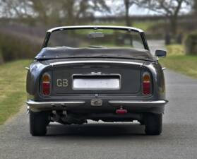 Imagen 14/50 de Aston Martin DB 6 Vantage Volante (1969)