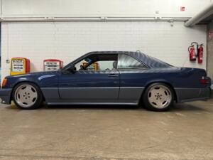 Image 1/16 of Mercedes-Benz 300 CE-24 (1989)