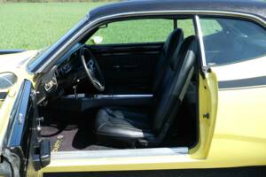 Image 53/57 of Plymouth Duster (1970)