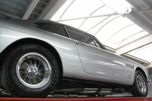 Immagine 7/50 di Ferrari 250 GT 2+2 (1964)
