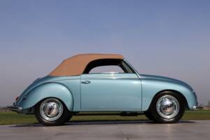 Image 47/50 of Dyna-Veritas Cabriolet (1952)