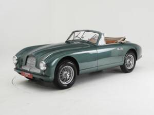Imagen 1/15 de Aston Martin DB 2 Vantage DHC (1952)