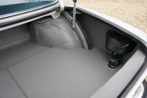 Image 41/50 of BMW 3.0 CSi (1974)