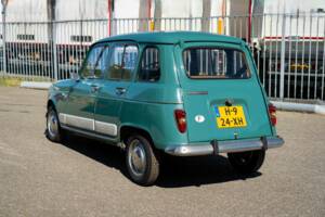 Bild 4/8 von Renault R 4 TL (1980)