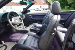 Image 10/21 de BMW 320i (1994)