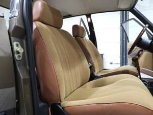 Bild 8/15 von Alfa Romeo Alfetta 2.0 (1982)