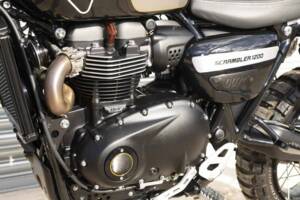 Afbeelding 36/50 van Triumph Scrambler 1200 Bond Edition (2020)